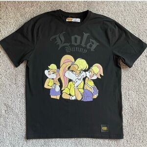 Looney Tunes Lola Bunny Graphic Black T-Shirt Size Large Unisex Raised Lettering